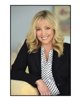 Shelly Hughes