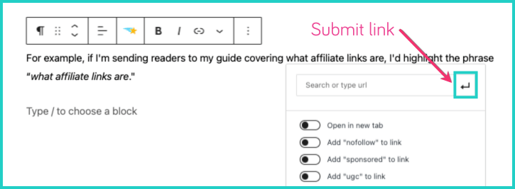 WordPress editor showing link options and the submit link button highlighted for adding a URL.